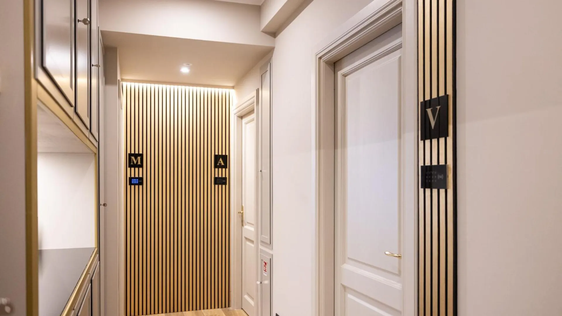 Alojamento de Acomodação e Pequeno-almoço Mavi Luxury Suites Roma Itália