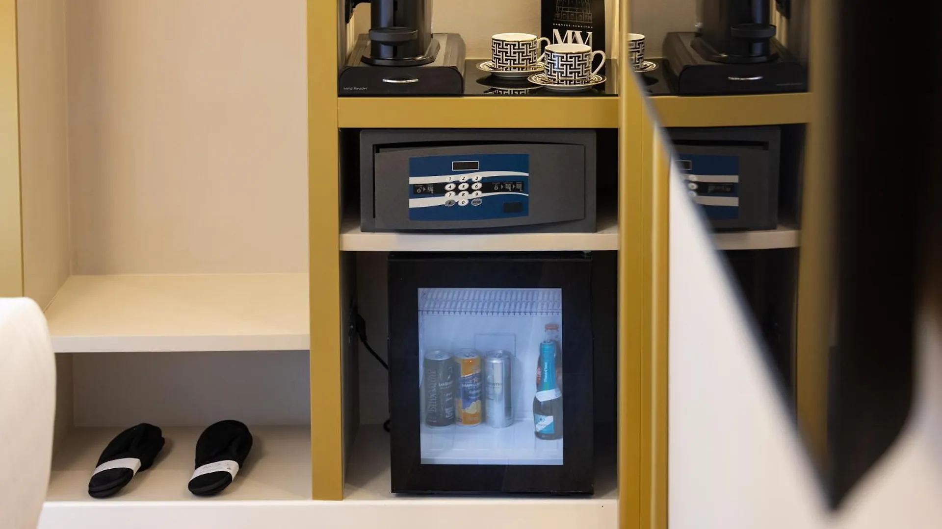 Mavi Luxury Suites Roma Alojamento de Acomodação e Pequeno-almoço