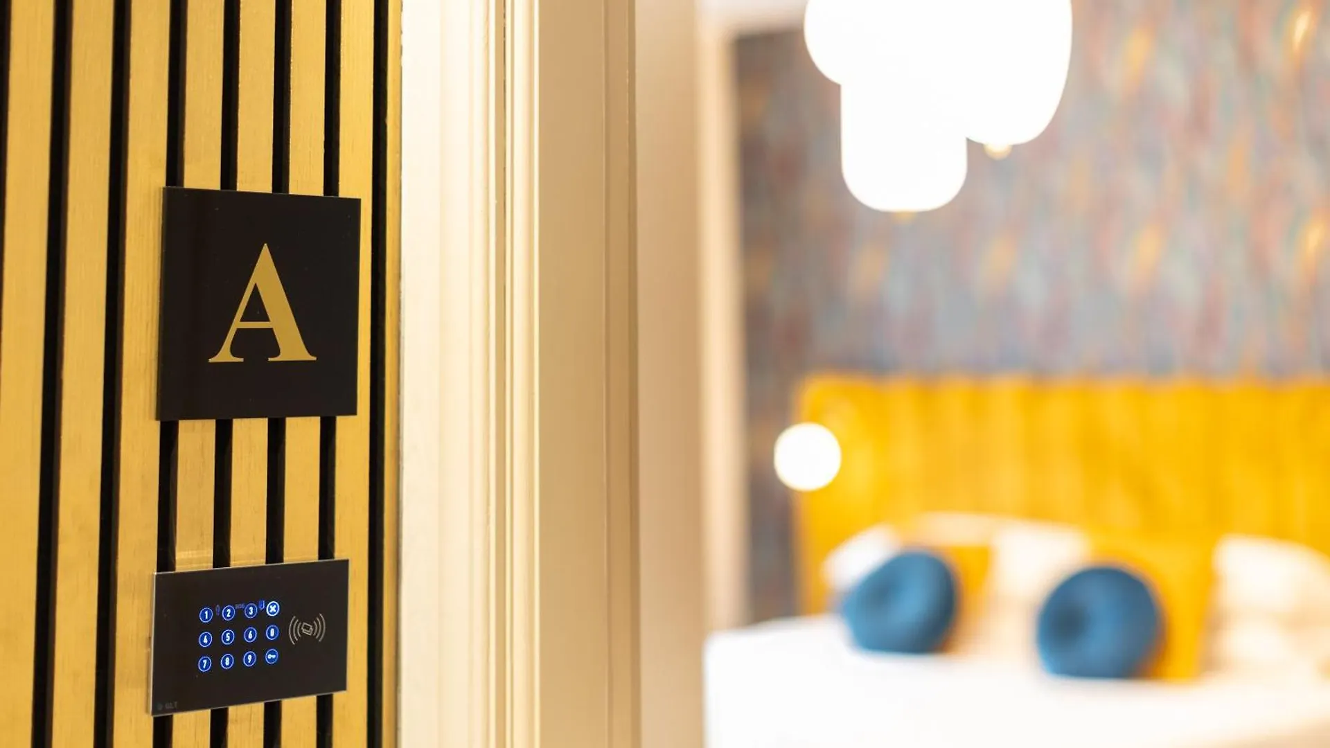 Mavi Luxury Suites Roma 0*,  Itália