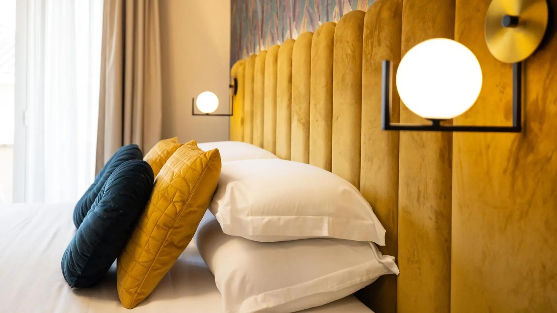 Mavi Luxury Suites Roma Alojamento de Acomodação e Pequeno-almoço