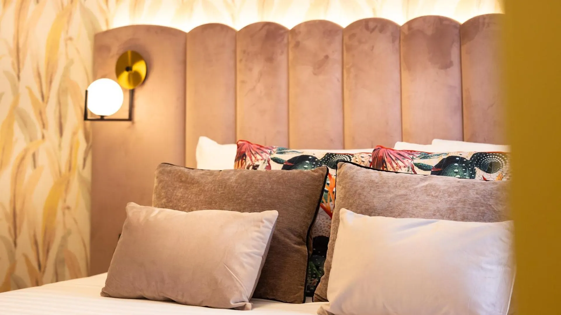 Mavi Luxury Suites Roma 0*,  Itália