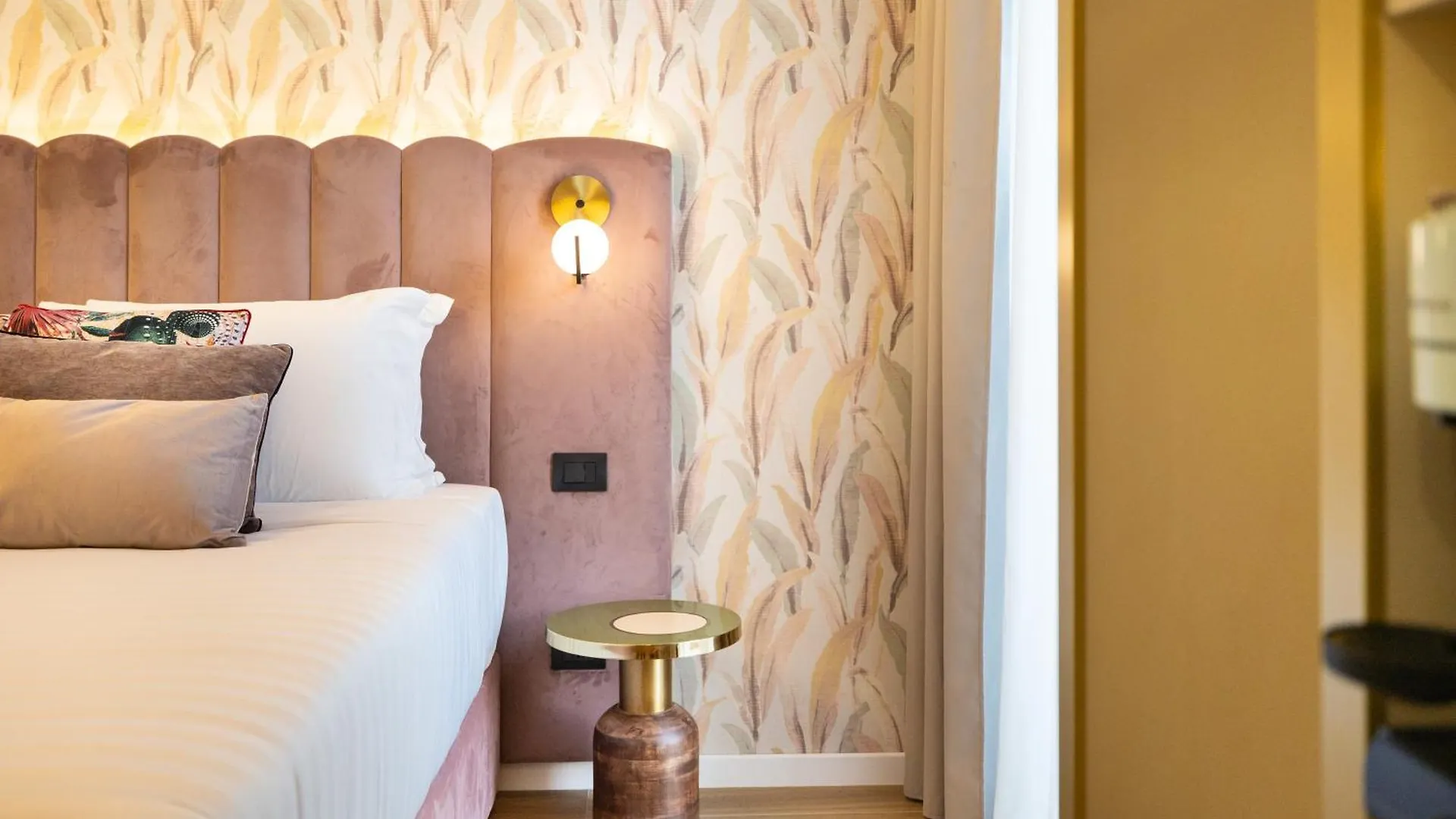 Mavi Luxury Suites Rome 0*,
