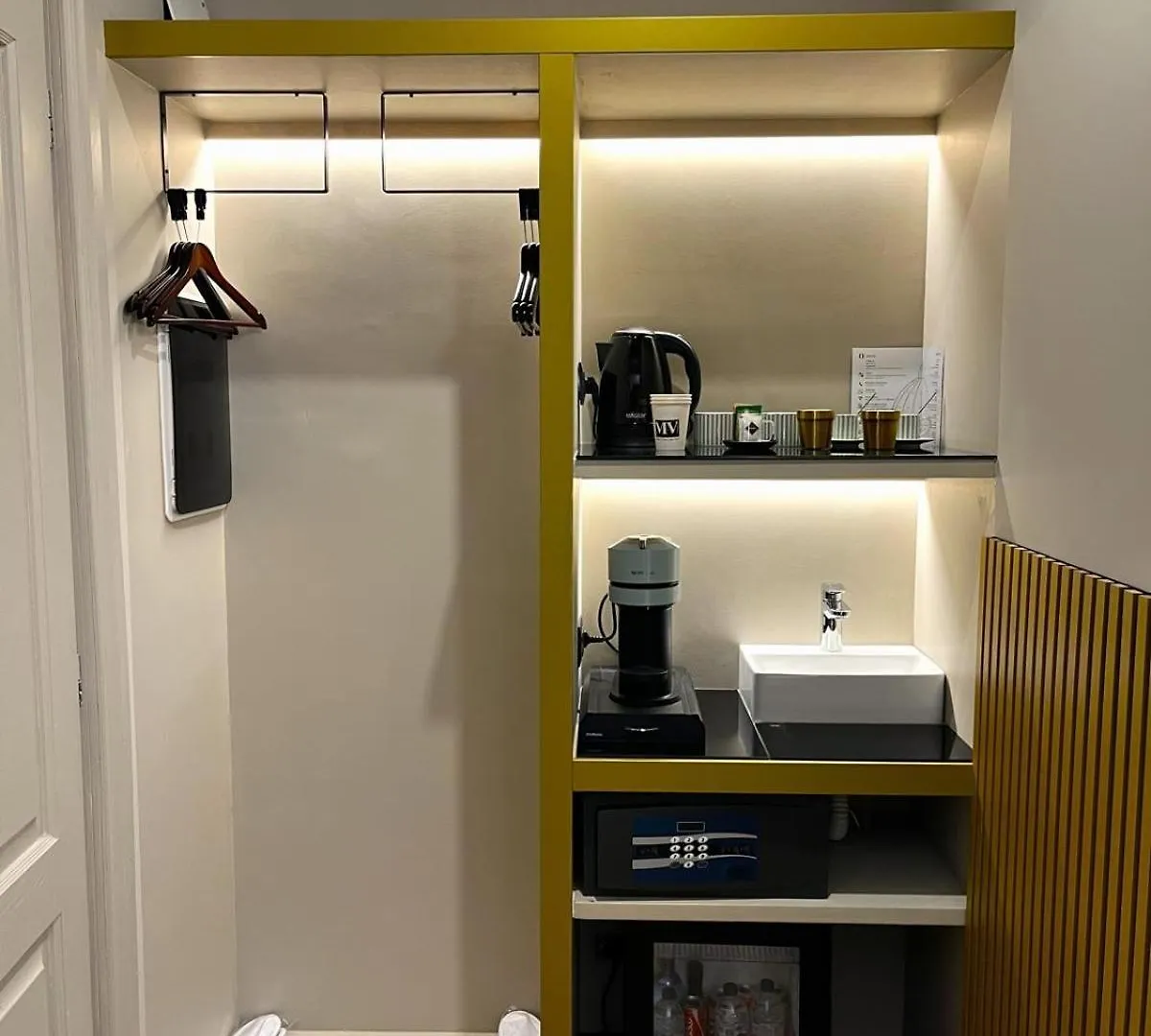 ベッド・アンド・ブレックファスト Mavi Luxury Suites ローマ イタリア